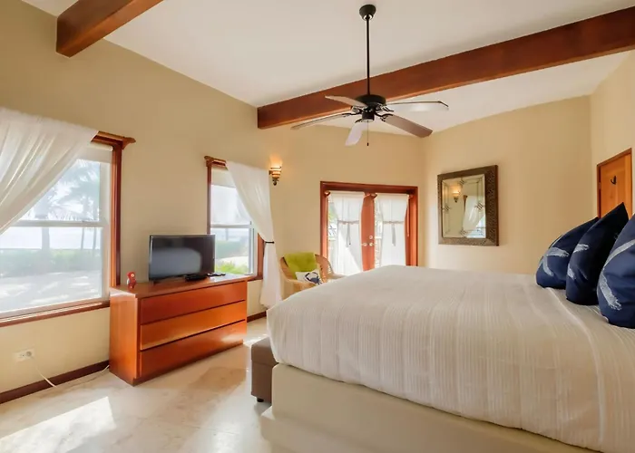 Apartamento Indigo Belize Homes 5a